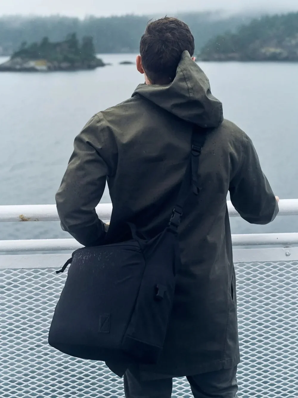 EVERGOODS TRANSIT BRIEFCASE 20L New Without Tag 🏷️